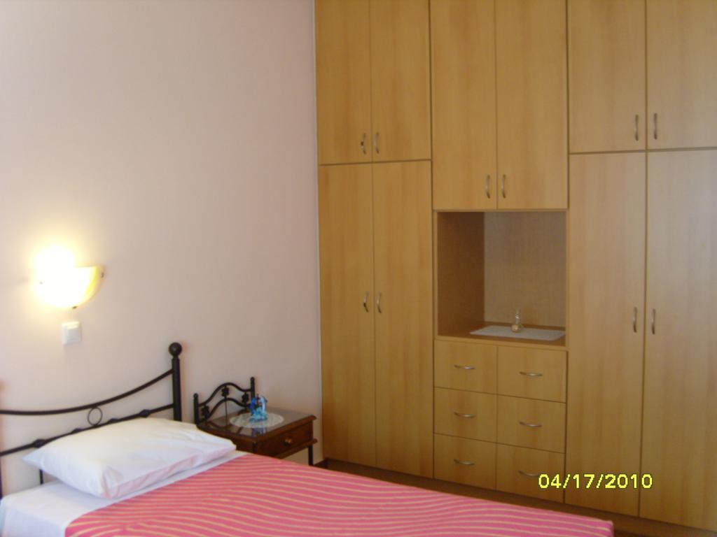 Elisabeth Villas Kerveli Habitación foto