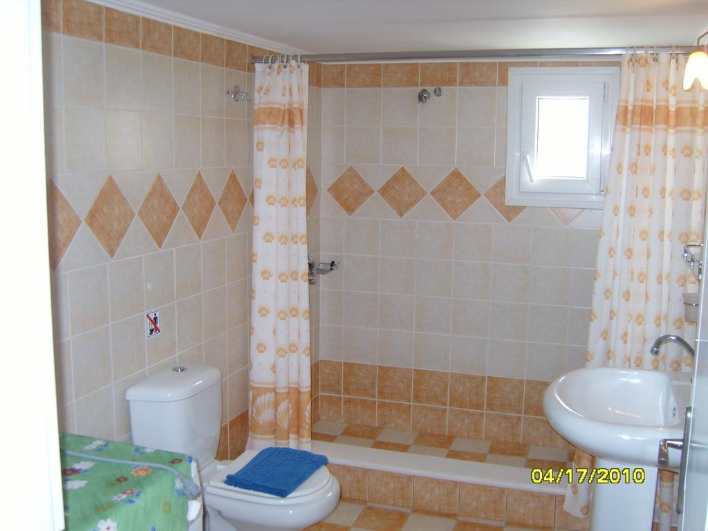 Elisabeth Villas Kerveli Habitación foto